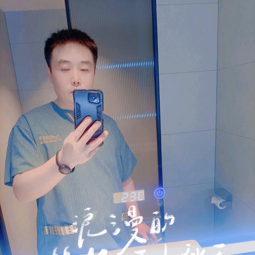 ༺枫༻一样自由ꦾ