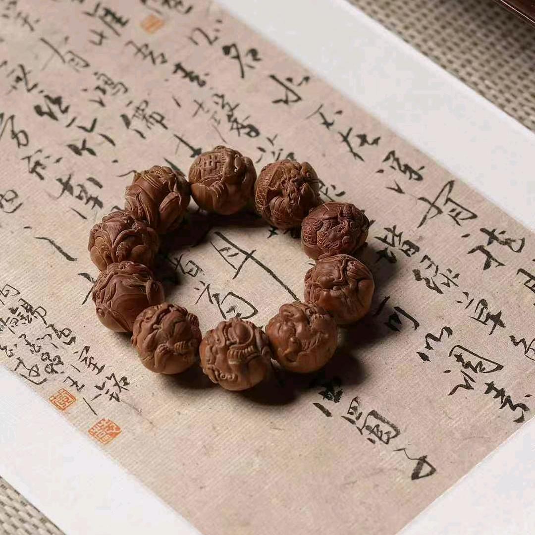 檀韵香凝