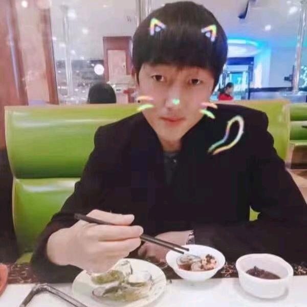 满船清梦压星河～阿飞