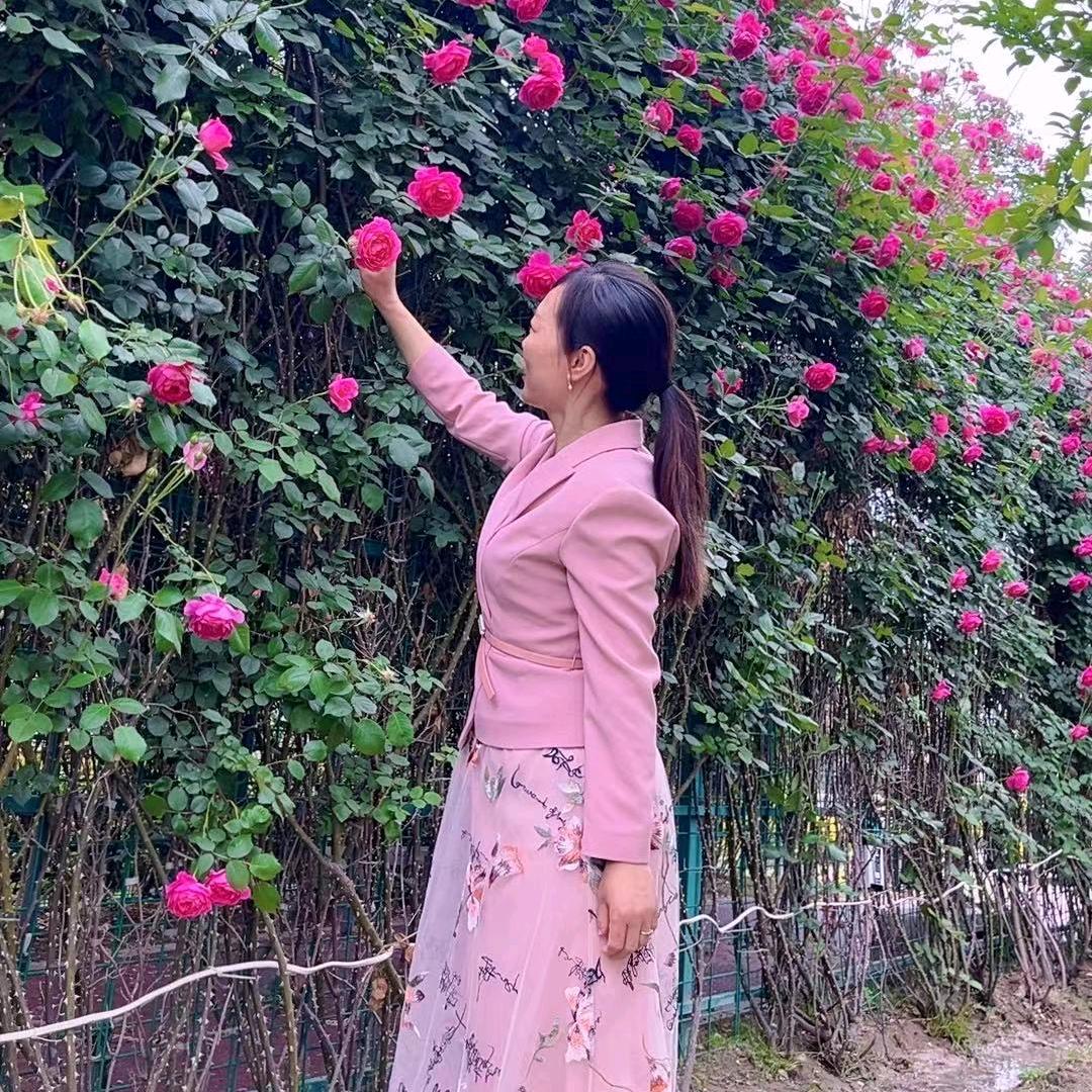 老河大东门雅迪马俊