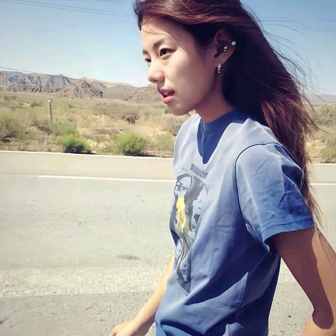 小泪痣'