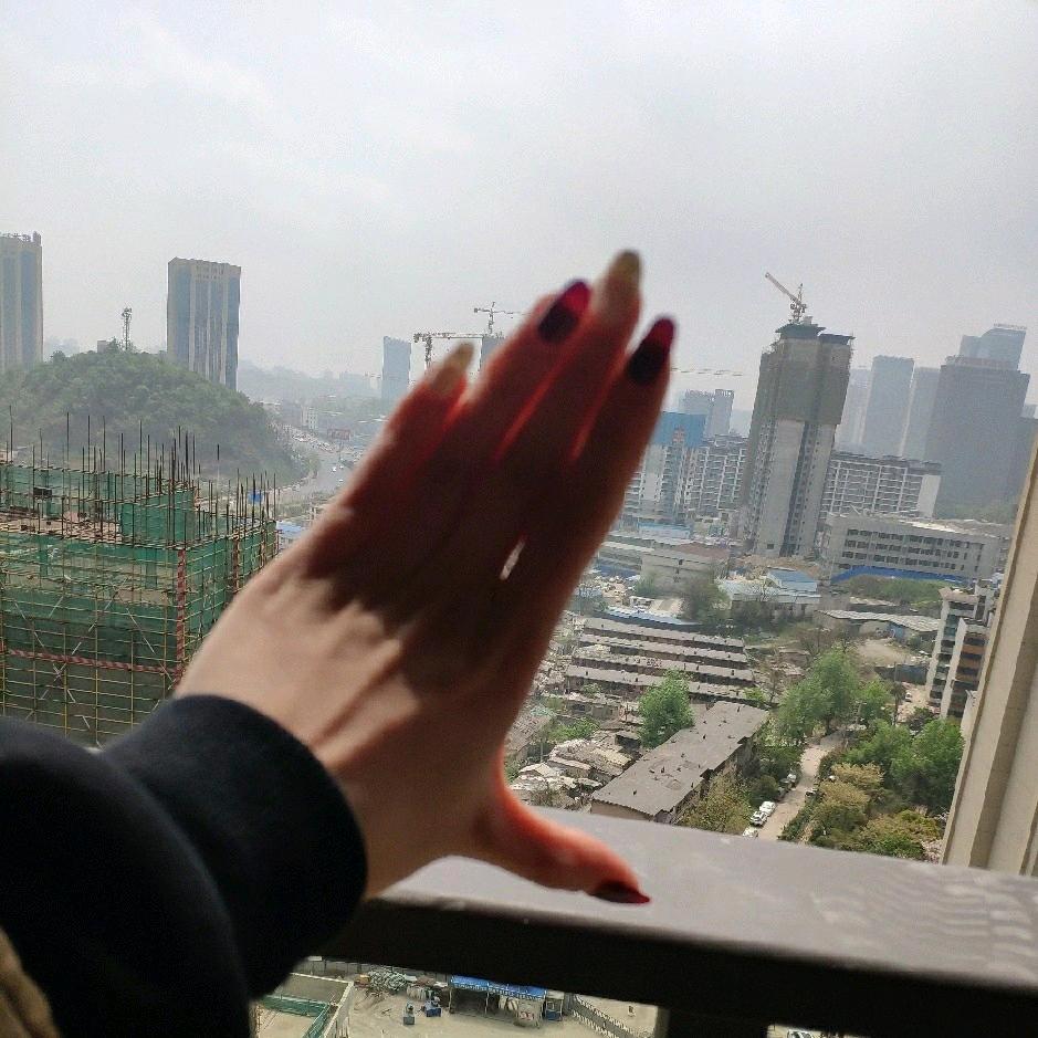 瘦肉周（接贵阳电梯代班）