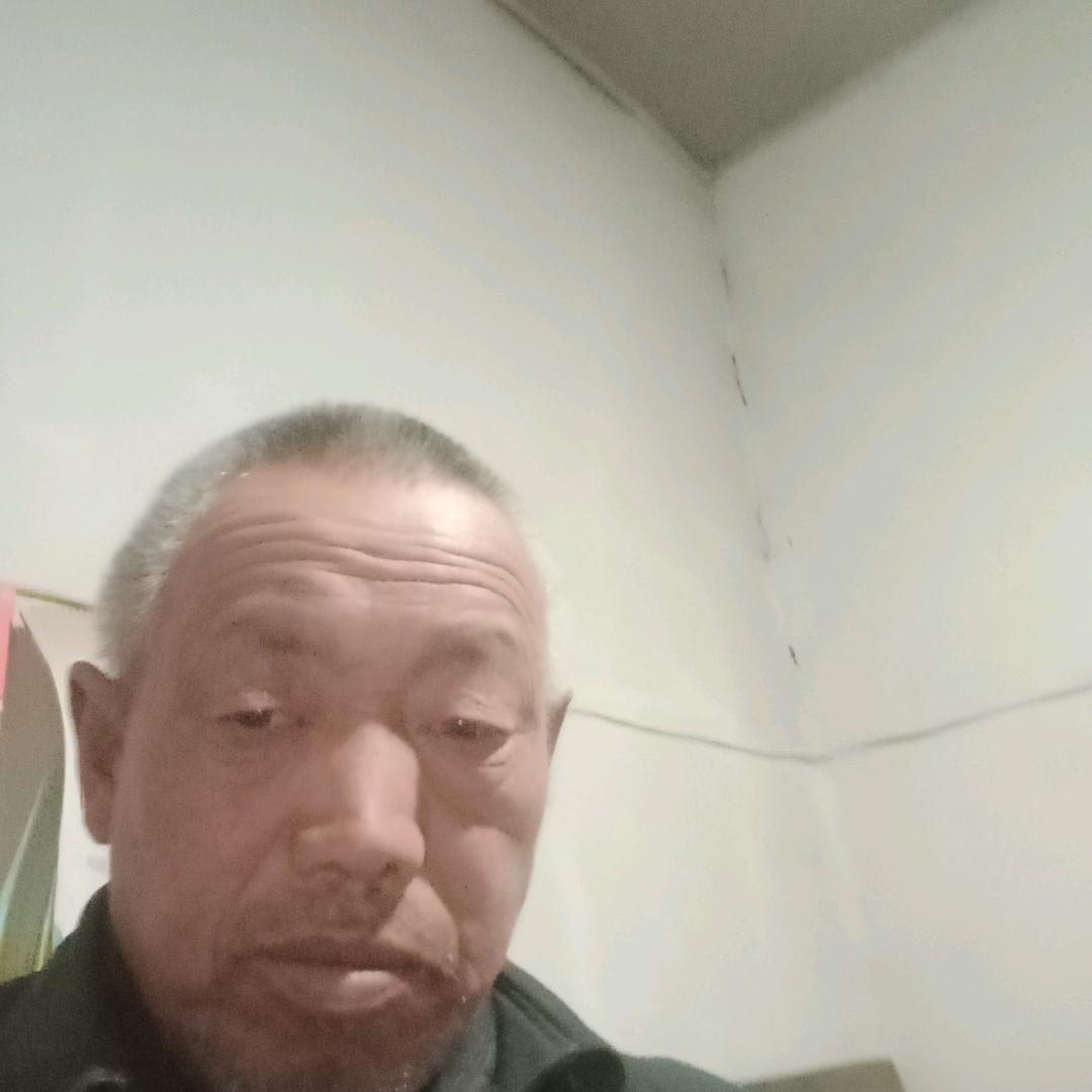 张国兴
