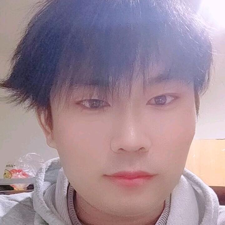 🧔੯‧̀͡⬮\不醉不归🤓