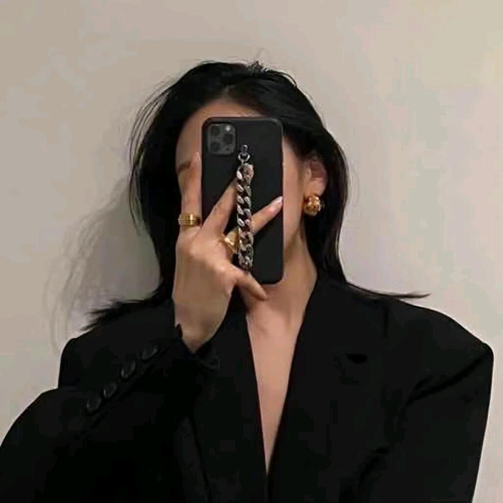 “Mꫀꫀt ꪗꪮꪊ .”（遇见你）