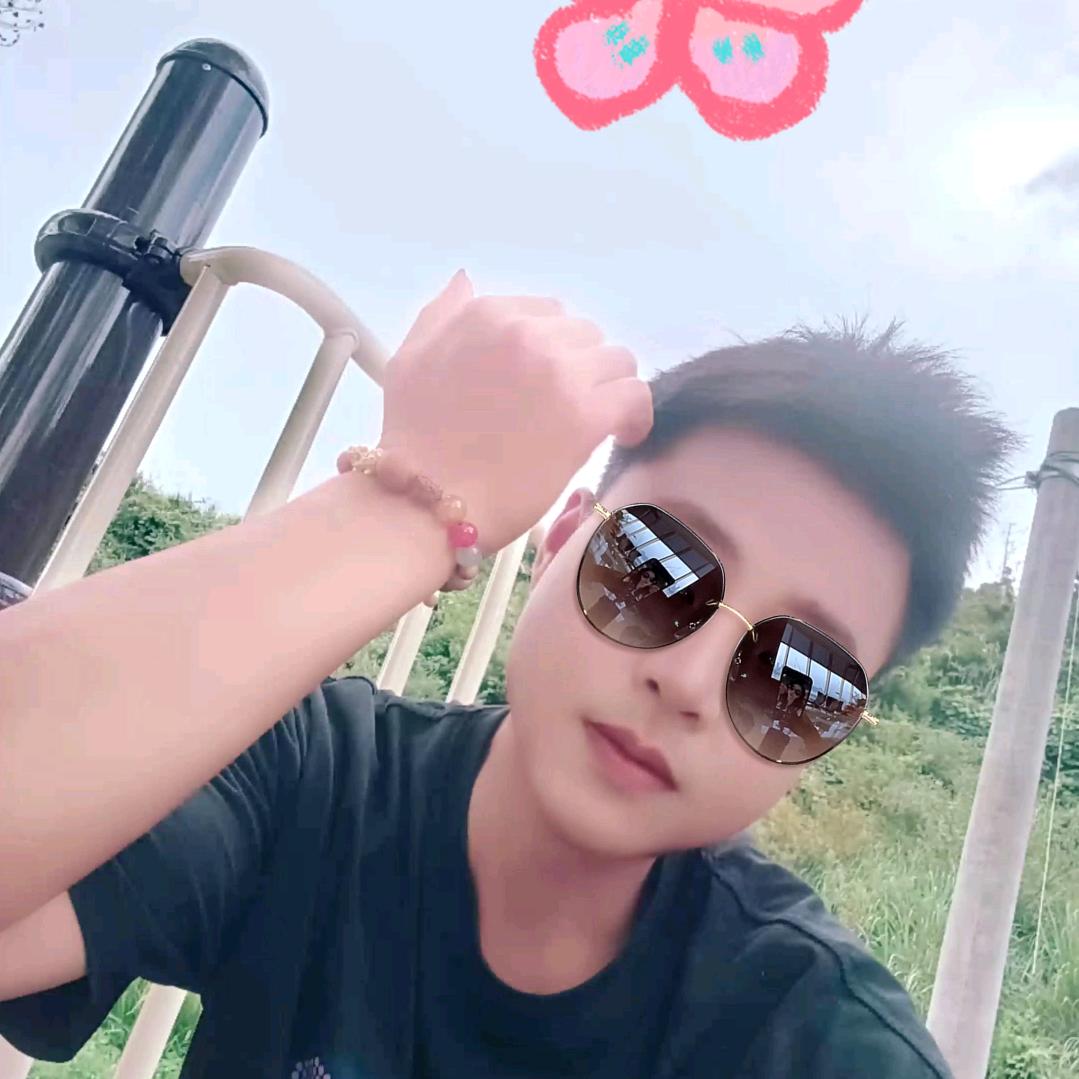 阿刚哥🇨🇳🐍想找一个她…