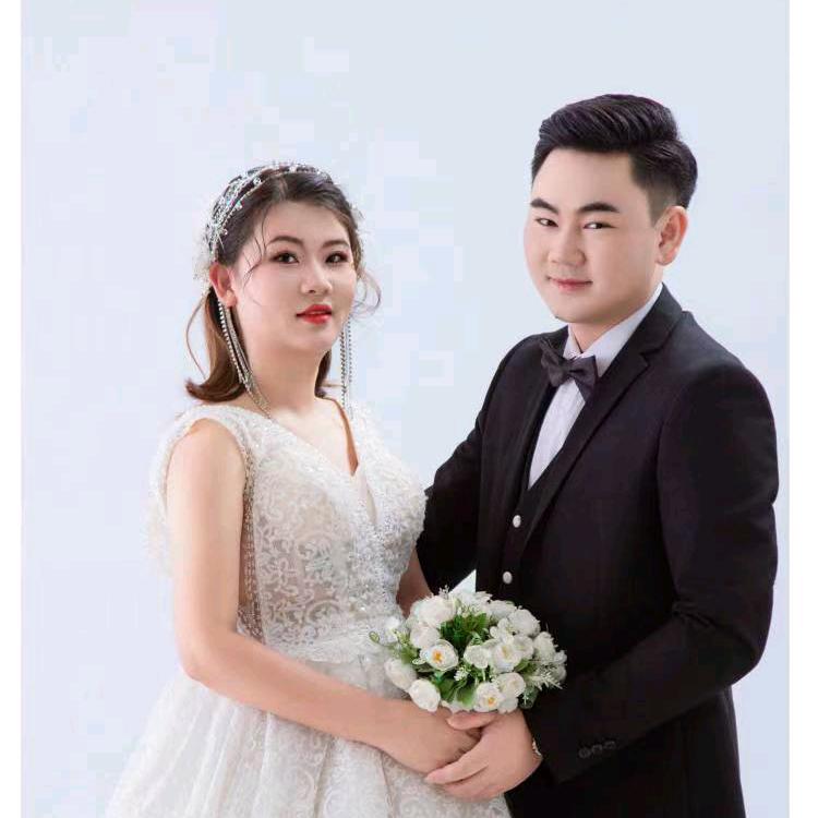罗先生@