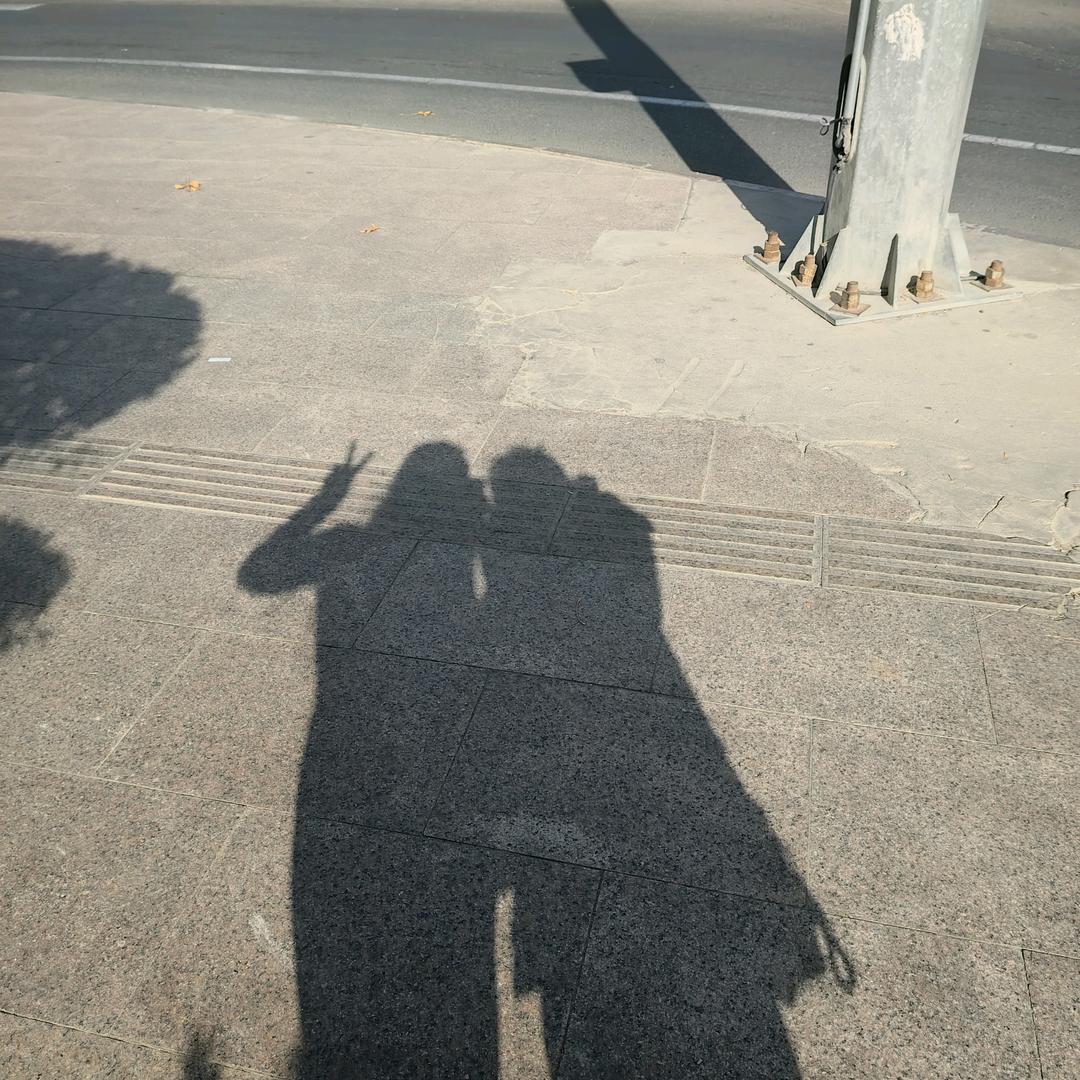 漫若浮光(｡･ω･｡)ﾉ♡