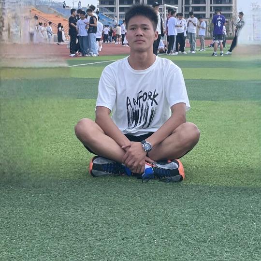 曲靖小伙陈瑞金