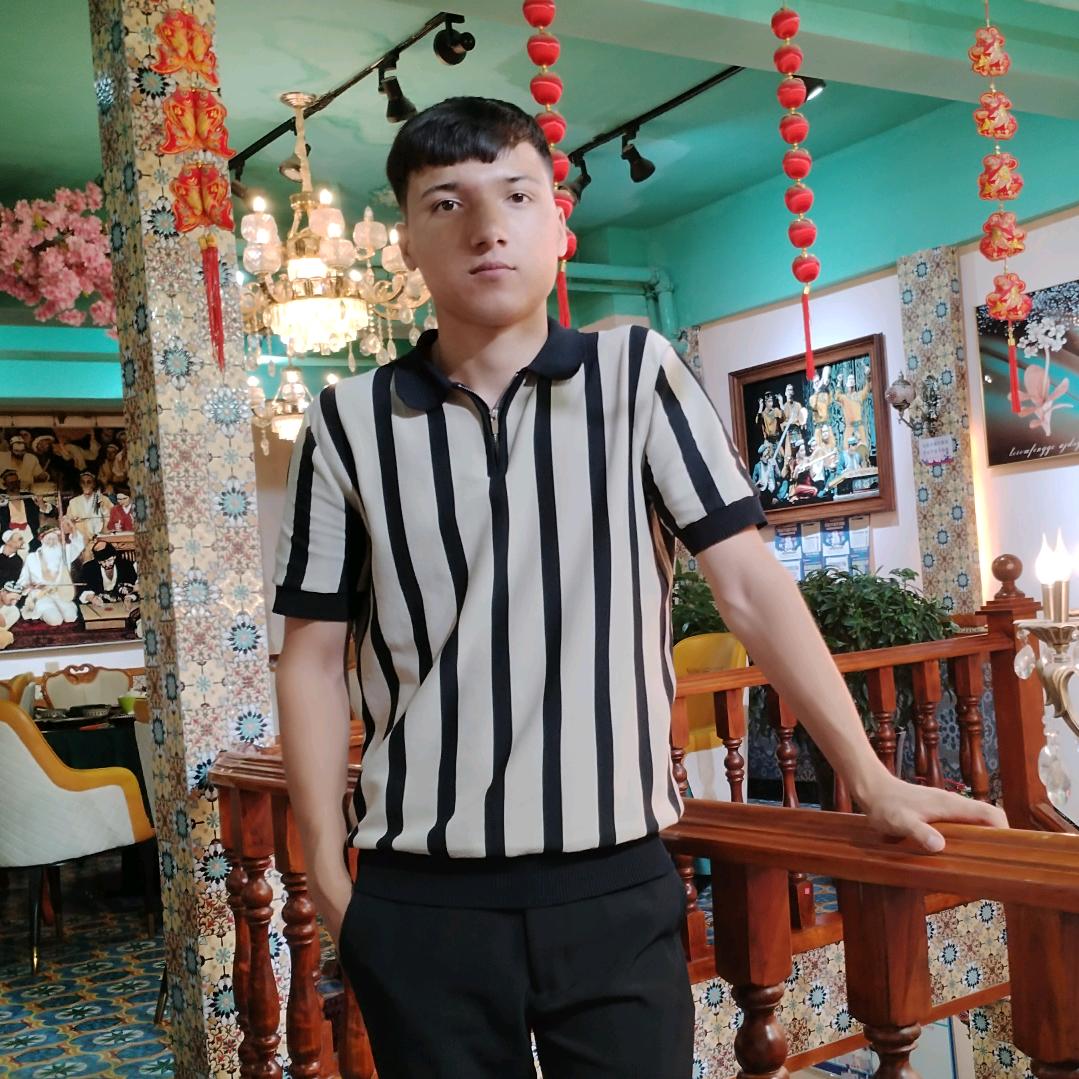 莎车美丽动人服装店