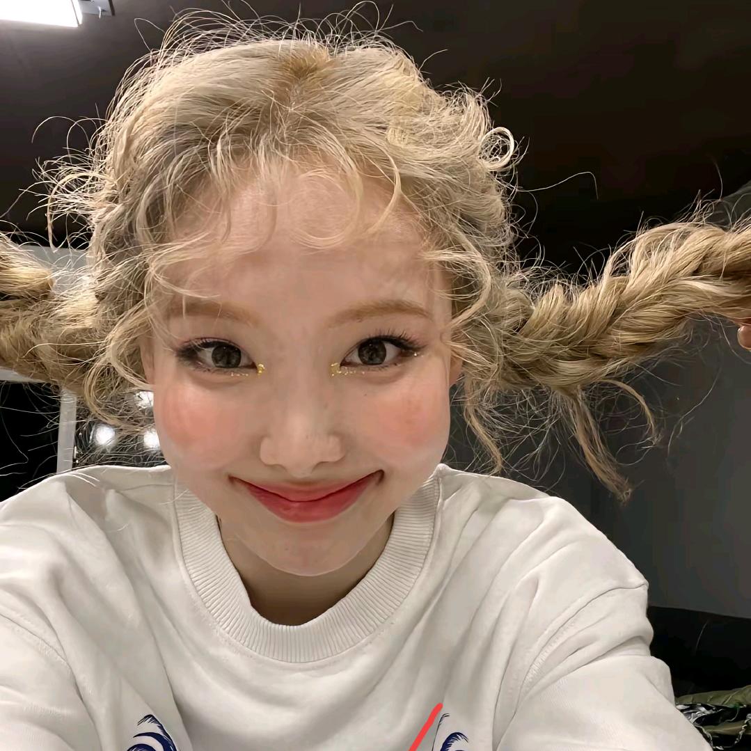卿灵