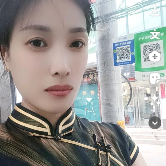 《雅舍旗袍店》喜服出租定制