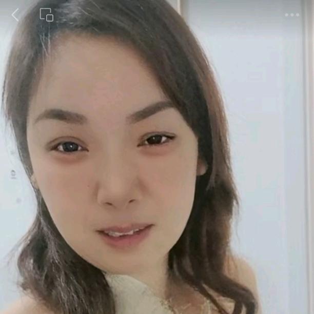 @啦里个啦