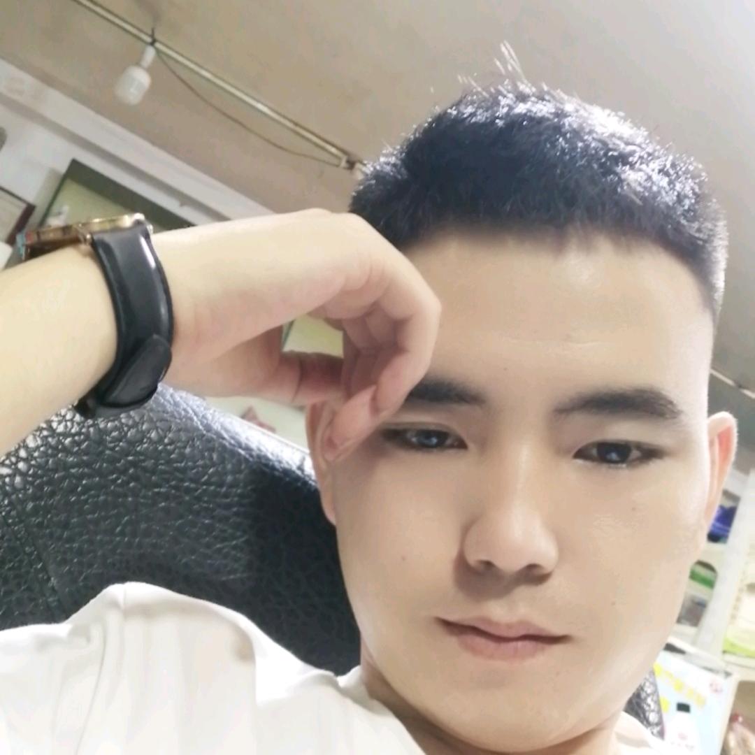 小开心😊😊😊