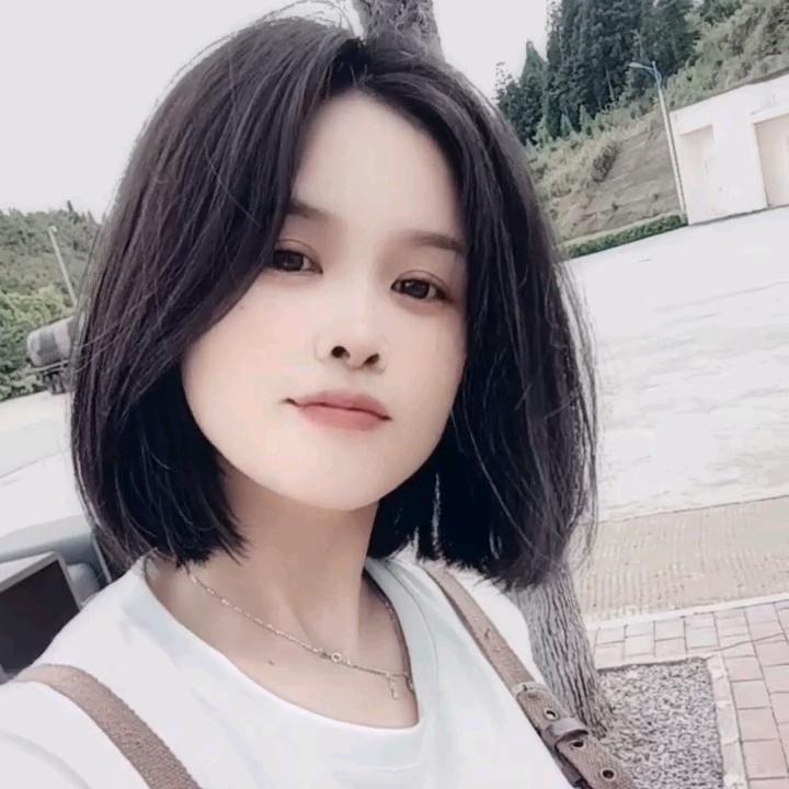 胡小姐      (拒私聊)