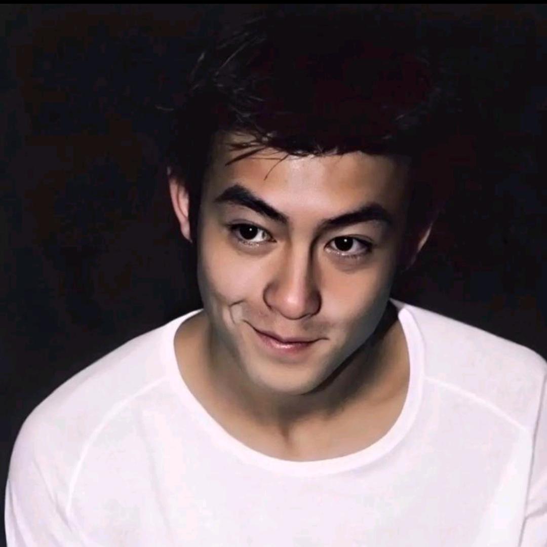 蛋挞小汁👆🏻