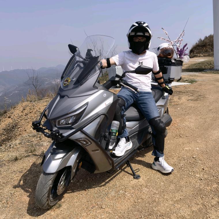 海纳百川有容乃大