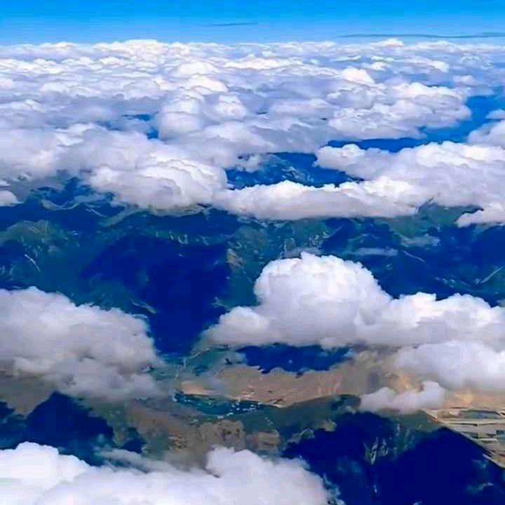 蓝天白云晴空万里