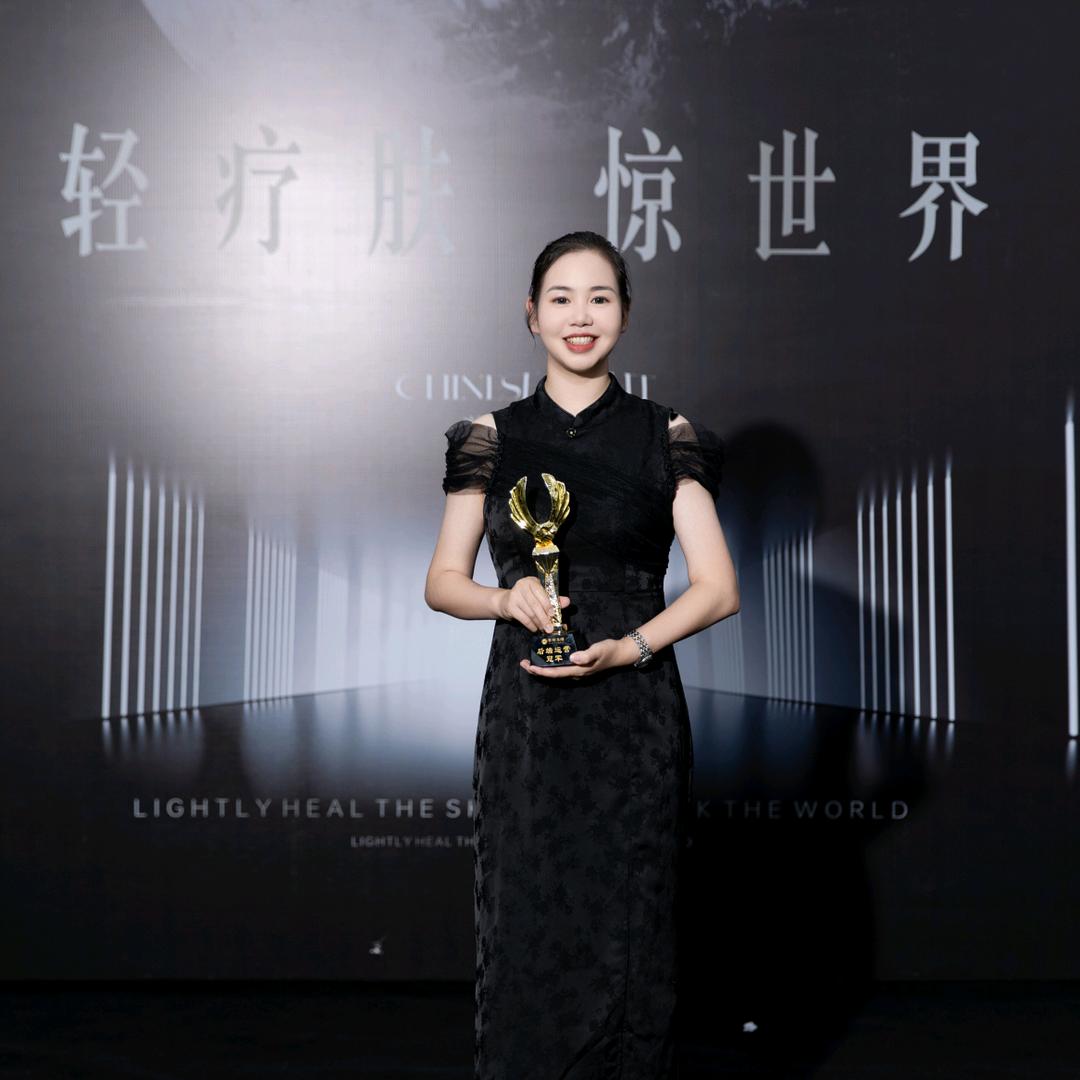 小甜-专注无尴尬素颜肌