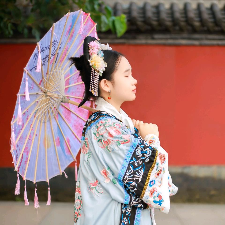 诗淳