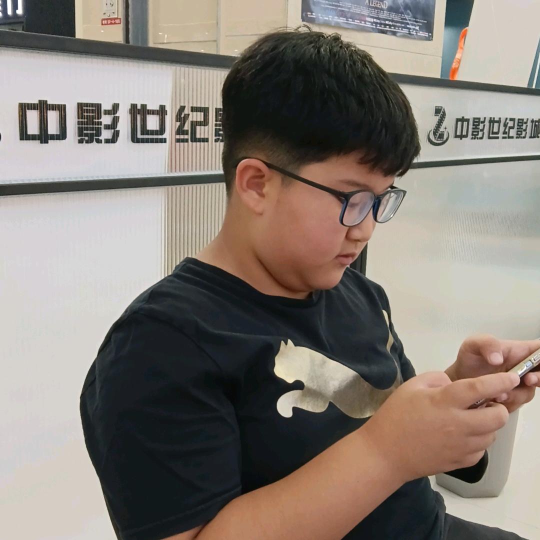 小申同学