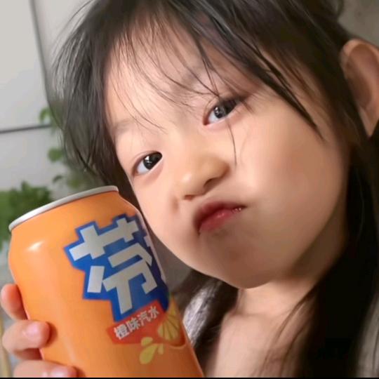 来杯冰美式加糖