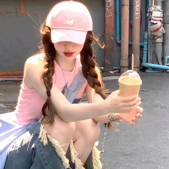 cf辛朵（搞笑女陪玩）