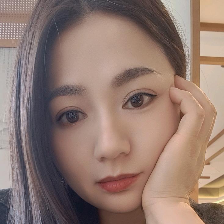 小酒窝🍓🍓🍓