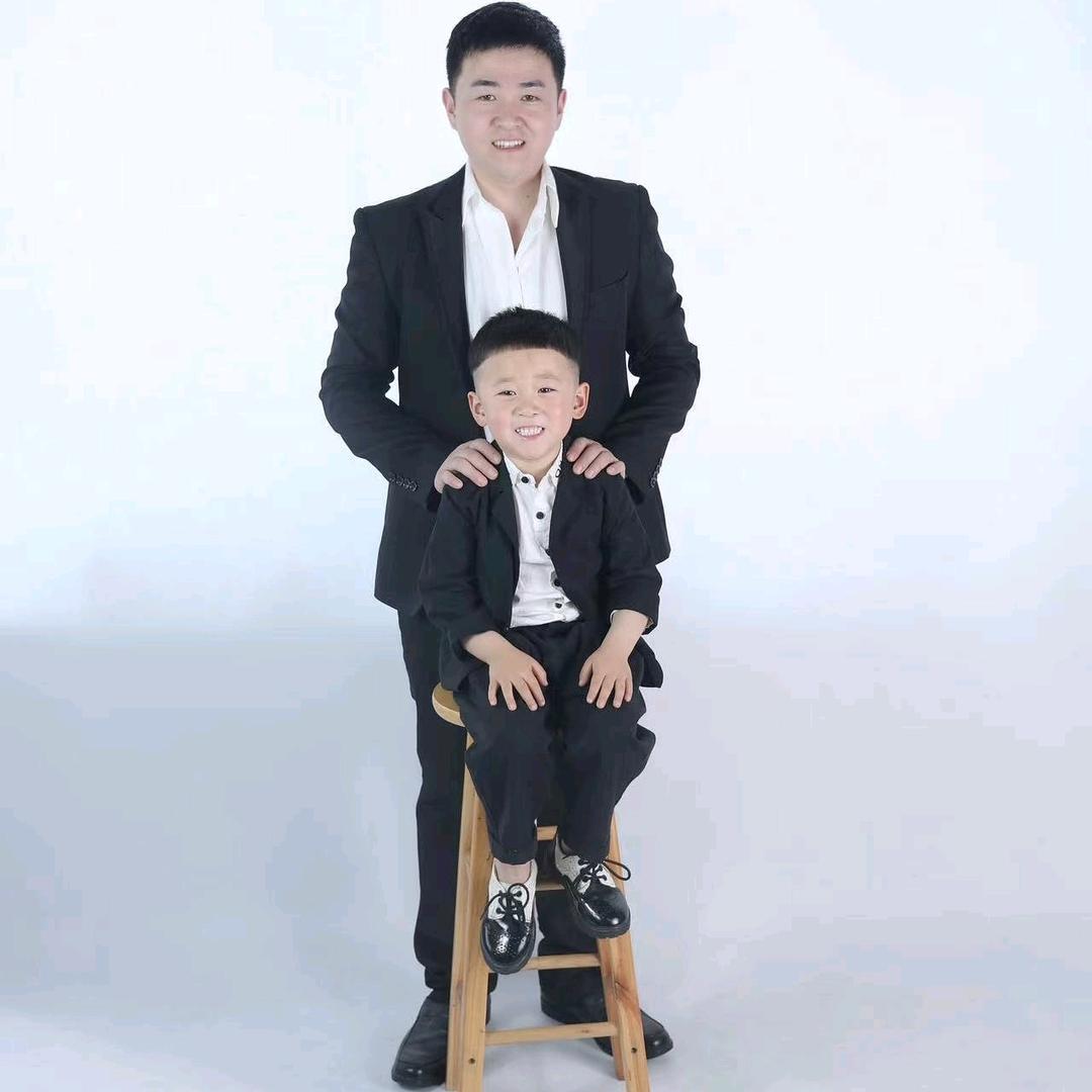 霸道总裁 少爷