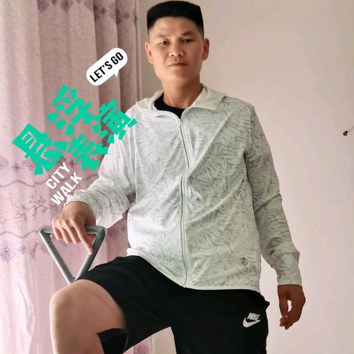 农村小老弟 (悬浮表演)