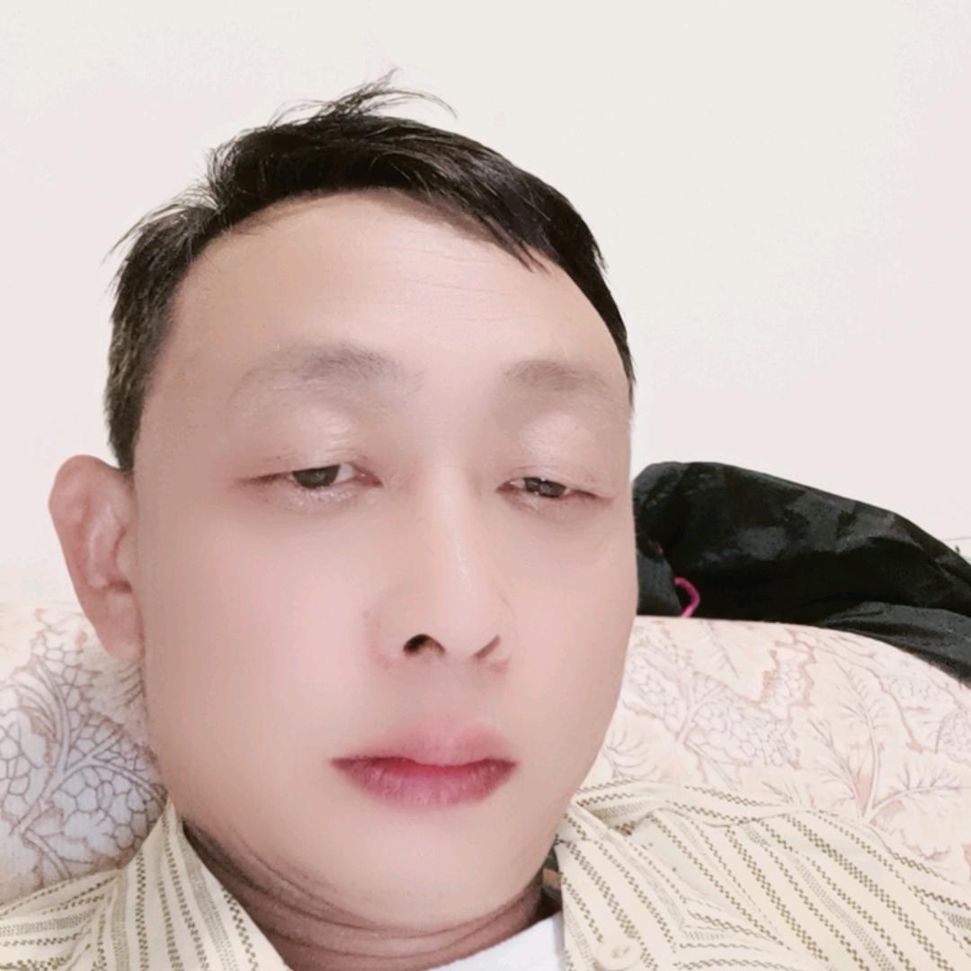 傻哥。
