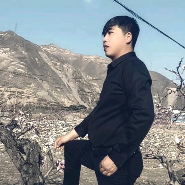 🚬᭄谋财ঞৣঁ渡余生᭄❤️