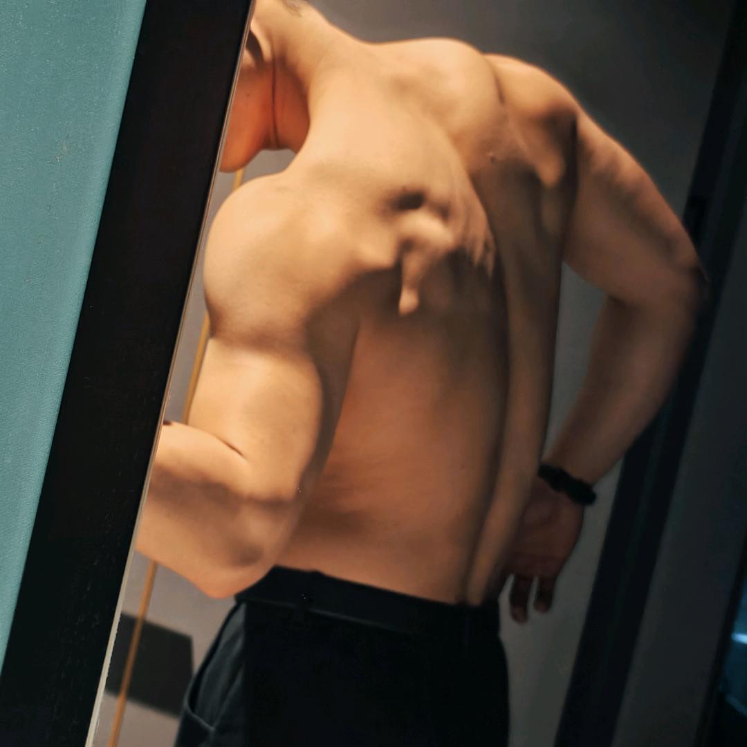 爱吃碳水