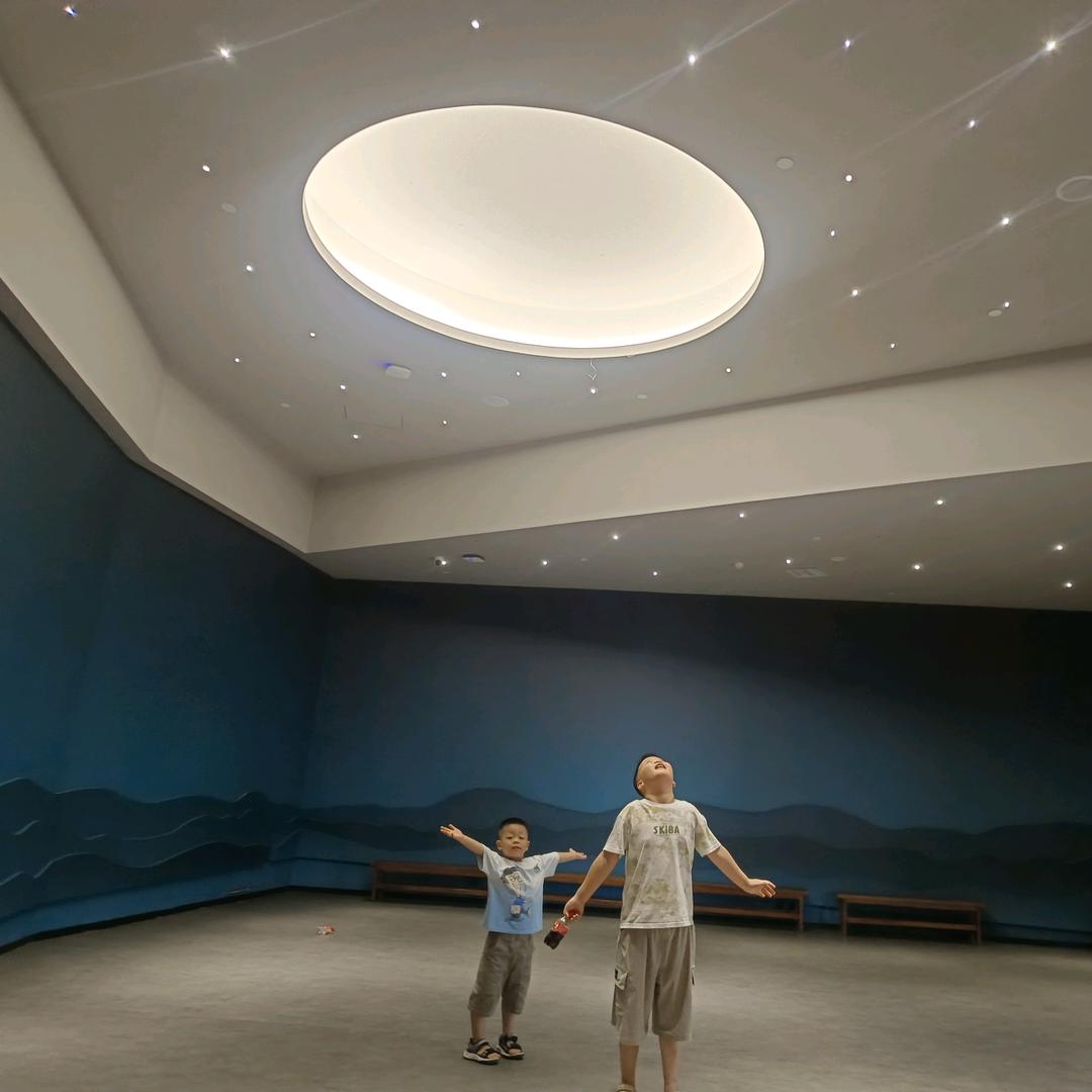 ❤Mrs     張٩(๛ ˘ ³˘)۶