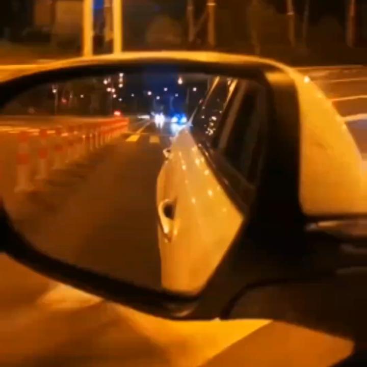铭彪
