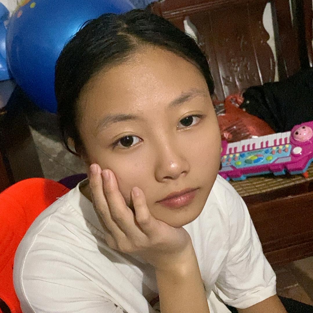 王佳欣