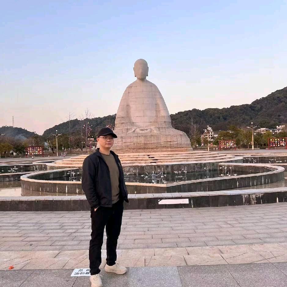 佛山鑫鼎盈喷涂厂 啊啦嘟