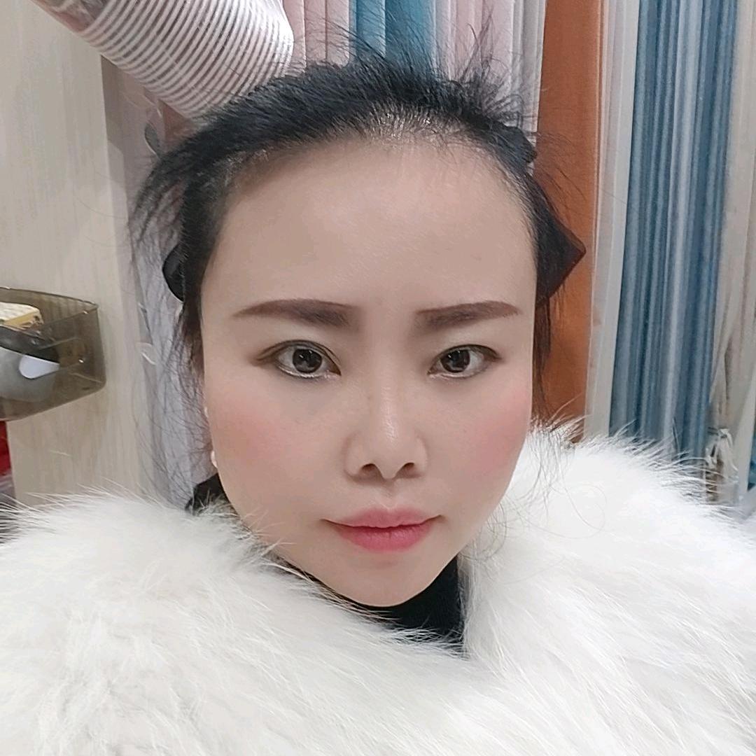 姚元春《户外主播》