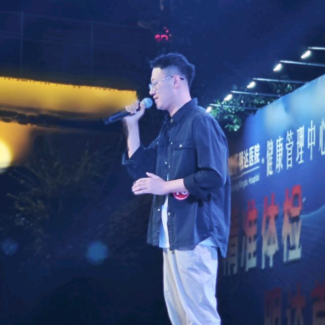 爱唱歌的小W🎤