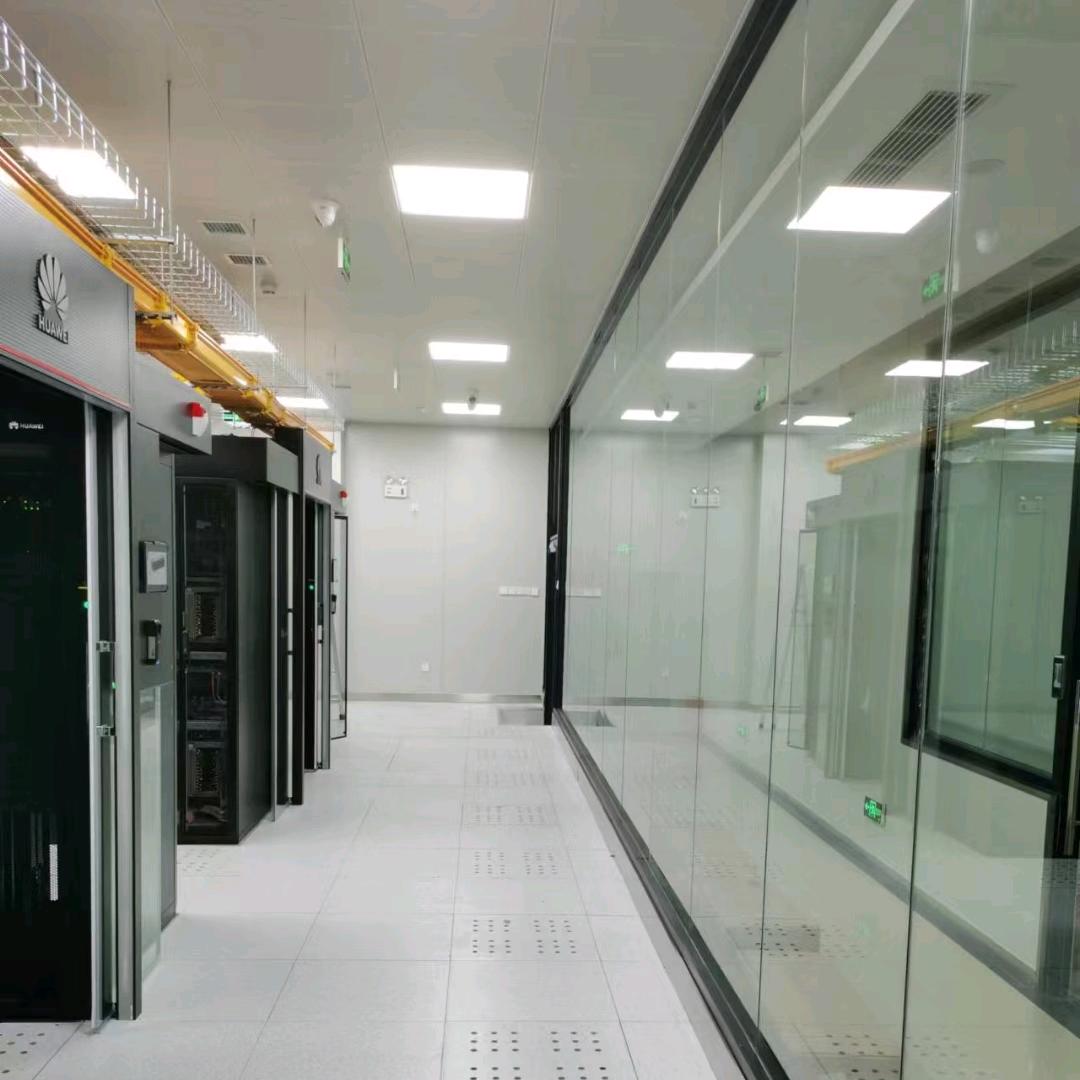 成都新海力科技（机房弱电小王）