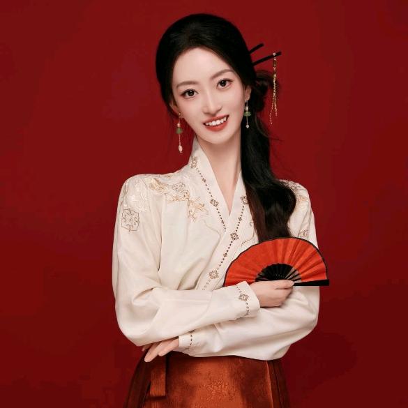 子倩中国舞