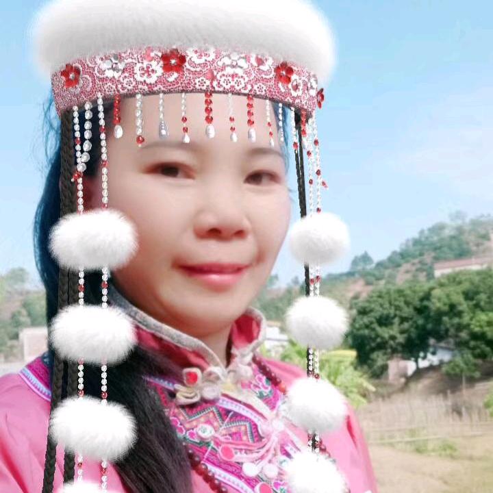 蓝釆和