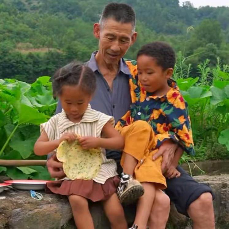 豆豆和菲儿