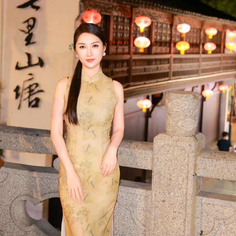 美波婷芮褀