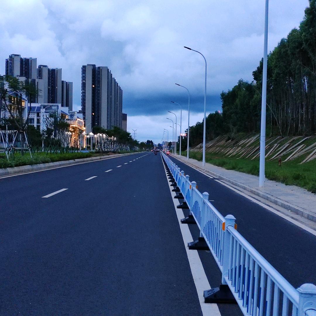 风吹麦浪