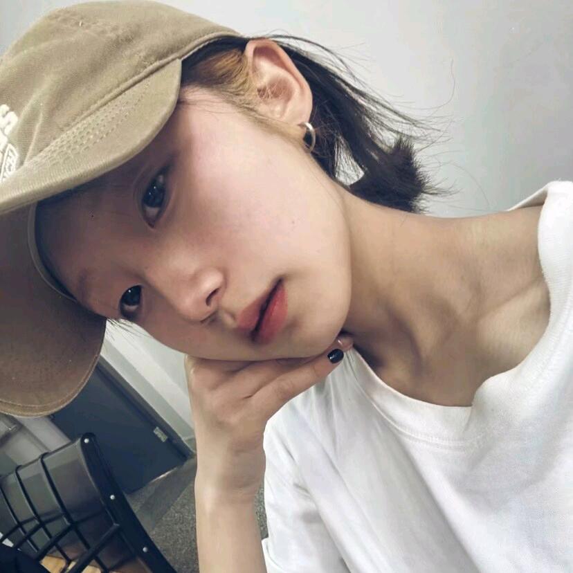 彭鱼晏.