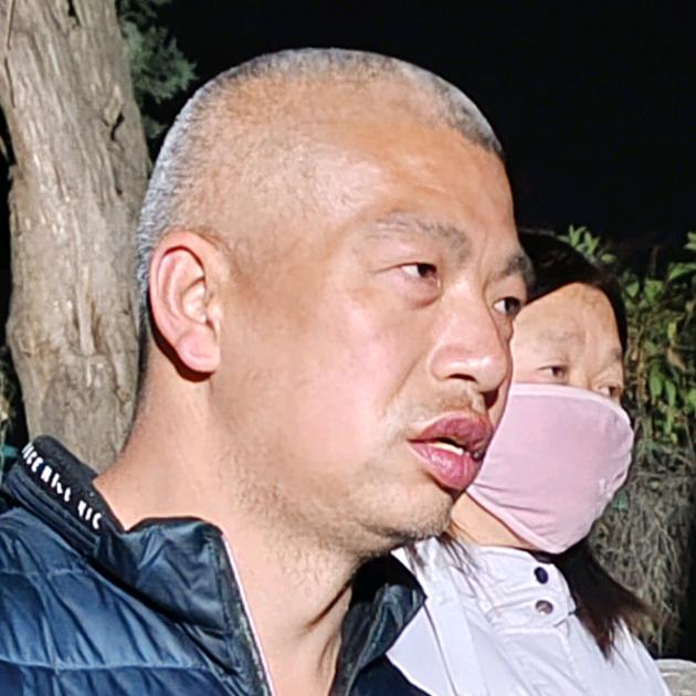 一个傻子
