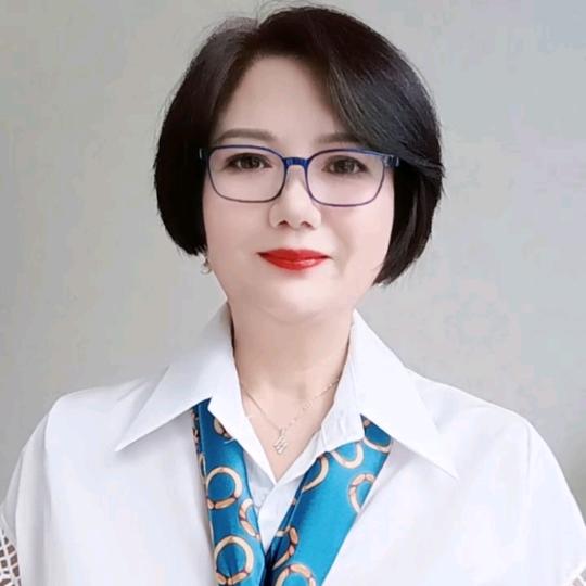 英英😘