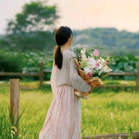 🕊꧔熟悉到💞꧔ꦿ᭄默生💗