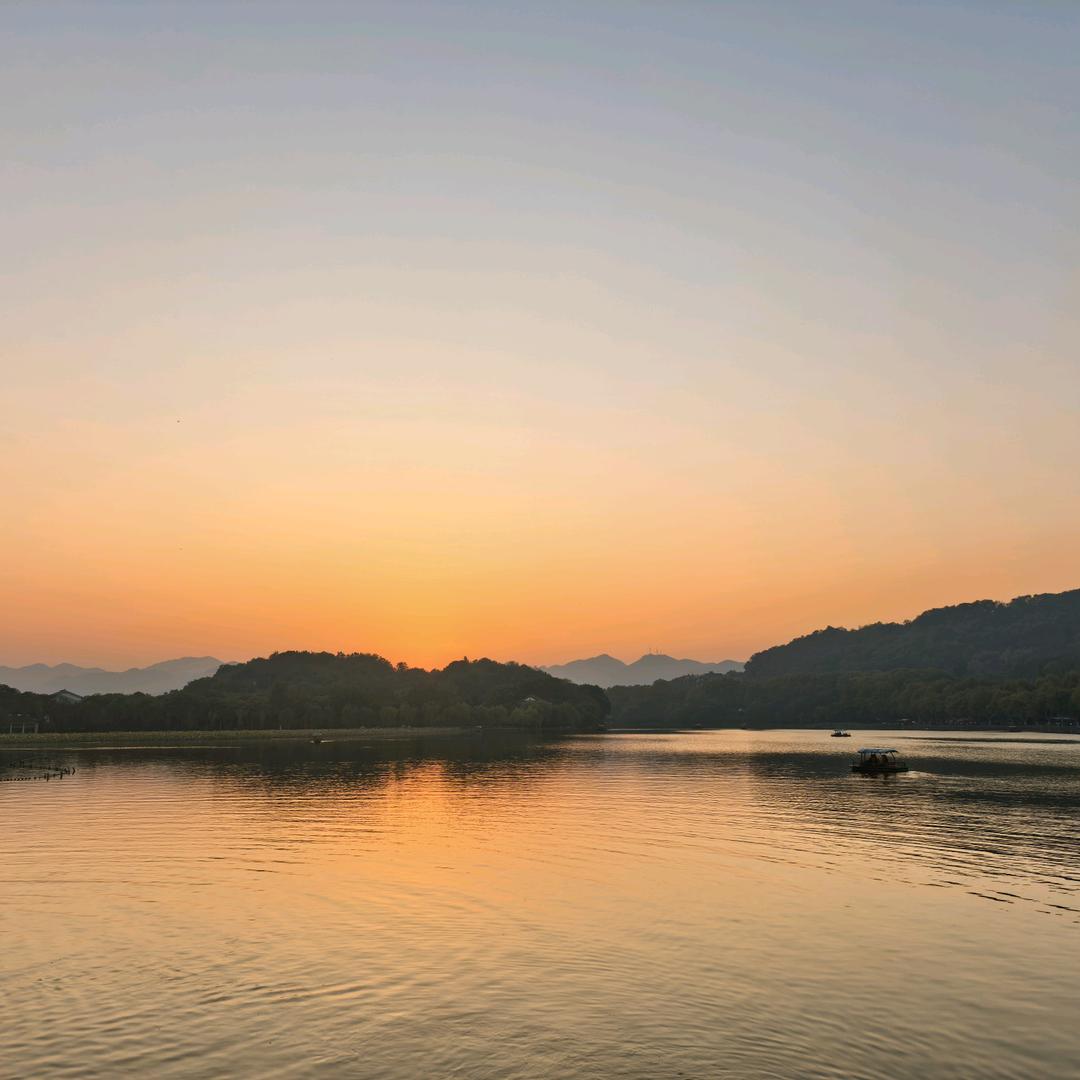 偏爱自己竭尽全力